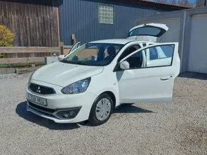 Mitsubishi Space Star Basis*1.Hand!Tüv neu!*USB*CD*4trg.SH*