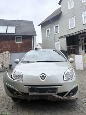 Renault Twingo 1.2 16V Aut. Initiale - Unfallfahrzeug