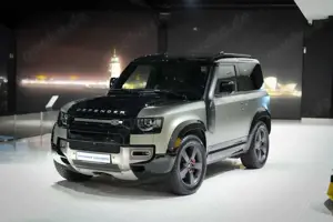 Land Rover Defender *MATRIX*MERIDIAN*PANO*21"LM*1-HD*