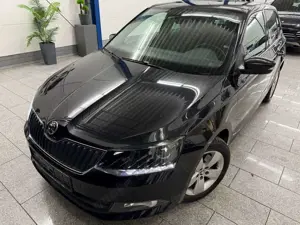 Skoda Fabia 1.2l TSI*AUTOM*TEMP*SHZ*CARPL*NAV*ANDR*1HD