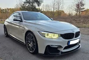 BMW M4 Coupe DKG 360°Kamera Carbon Led Navi HedUp KeyL