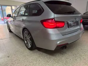 BMW 330 i Touring* MSport Shadow*R-Kamera*LED* Bild 5