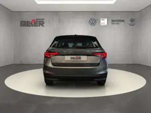 Skoda Fabia Selection 1.0 TSI DSG Klima Rückfahrkamera Bild 5