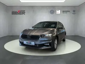 Skoda Fabia Selection 1.0 TSI DSG Klima Rückfahrkamera