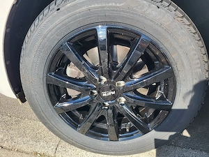 Sommerreifen auf Felgen für Audi A1 