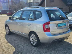 Kia Carens Carens 2.0 CVVT Spirit*Autom.*7-SITZER*AHK*PDC* Bild 3