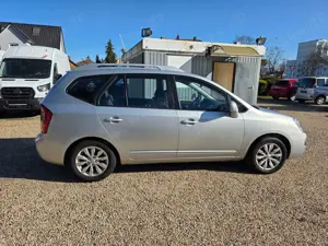 Kia Carens Carens 2.0 CVVT Spirit*Autom.*7-SITZER*AHK*PDC* Bild 5