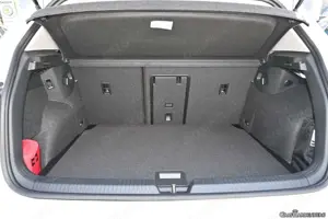 Volkswagen Golf VIII Lim 1.5 eTSI Automatik Life Bild 3