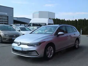 Volkswagen Golf Variant VIII Variant 1.5 eTSI Life DSG KLIMA LED NAVI ALU