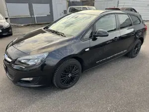 Opel Astra Style. Rückfahrkamera.