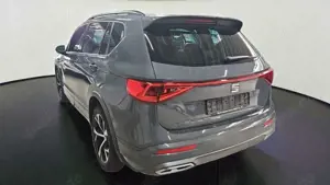 SEAT Tarraco FR 4Drive PANO*ACC*AHK*DCC*STHZ*LED*WIDE Bild 4