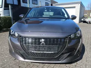 Peugeot 208 Allure*AHK*LED* Bild 4
