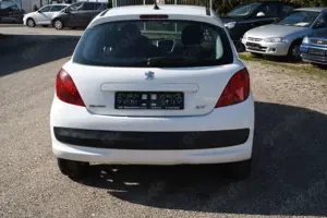 Peugeot 207 Urban Move*Klima*HU*Allwetter Bild 5