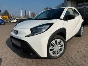 Toyota Aygo X Business Edition