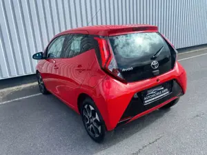 Toyota Others Aygo aus 1.Hand Klima Rückfahrkamera TÜV NEU Bild 5