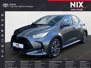 Toyota Yaris Hybrid 1.5 VVT-i Team Deutschland KAMERA