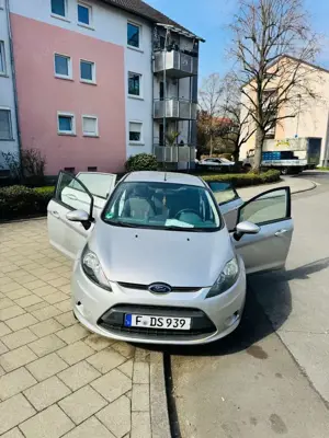 Ford Fiesta 1.25 Ambiente Bild 5
