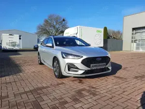 Ford Focus Turnier 1.0 EcoBoost Hybrid Aut. ST-LINE X