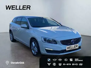 Volvo V60 D6 TwinEngine Geartro Momentum *StHz*AHK*Pano* Bild 4
