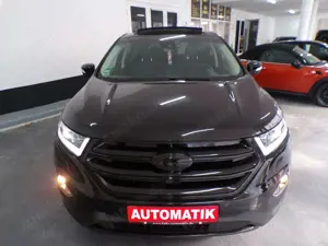 Ford Edge Titanium 4x4/Pano.Glas/Automatik/Navi/Leder