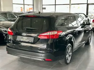 Ford Focus 1,6 TDCI Turnier,ALU,Klima,SHZ,TOP Bild 5
