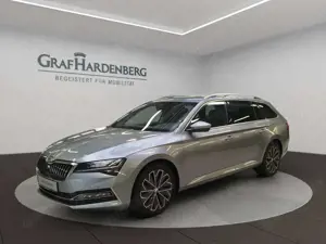 Skoda Superb Combi 2.0 TDI DSG LK AHK Lenkradheizung
