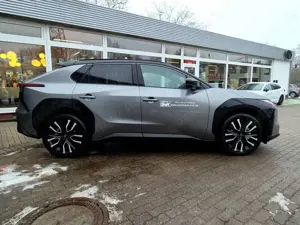 Toyota bZ4X BEV 252kW 4x4 AWD Lounge*Pano*JBL-Soundsystm.* Bild 5