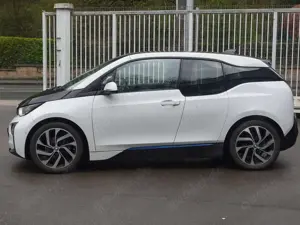 BMW i3 Navi Klima Kamera Parkassistent Alu Bild 2