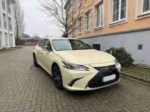 Lexus ES 300 h Business Line/ TAXI Bild 4