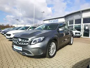 Mercedes-Benz GLA 200 AUT/AHK/NAV/KAM/LED-Licht/LEDER