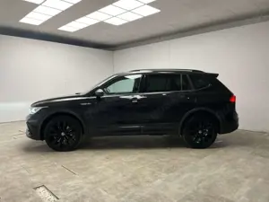 Volkswagen Tiguan Allspace 2.0 TSI DSG 4Motion R-Line Klima Navi