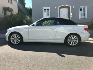 BMW 120 1er Cabrio Diesel 120d Cabrio Aut.