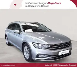 Volkswagen Passat Passat Variant 2.0 TDI PANO AID NAV LED
