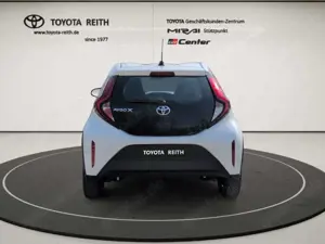 Toyota Aygo X Basis Apple CarPlay Android Auto Musikstreaming DA Bild 4