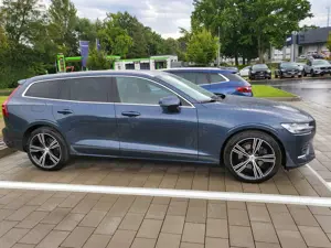 Volvo V60 V60 B4 D Geartronic Inscription Bild 2