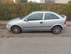 Opel Astra Astra 1.7 DTI Selection Free