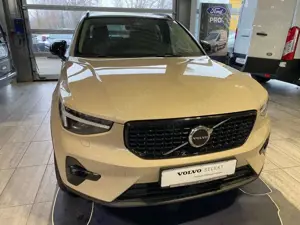 Volvo XC40 B4 B DKG Plus Dark HK Sound  LED