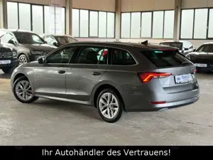 Skoda Octavia Combi Style*Automatik*NAVI*Keyless Bild 5