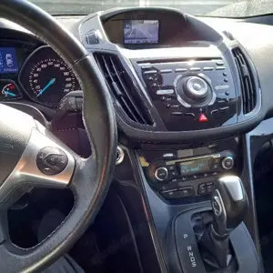 Ford Kuga Kuga 2.0 TDCi 4x4 Aut. Individual Bild 4