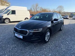 Skoda Octavia Combi 2.0 TDI Ambition DSG/1.Hand/Kamera