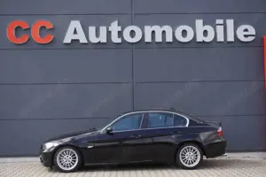 BMW 330 d/NaviBusiness/Anhängerkupplung/17Zoll/TÜV/