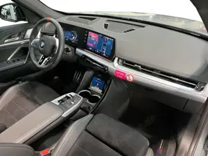 BMW X1 M35i xDrive Fahrassist+Pano+Wide+Cam+LED+Navi Bild 4
