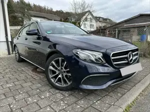 Mercedes-Benz E 220 d T 9G-TRONIC Avantgarde, Widescreen
