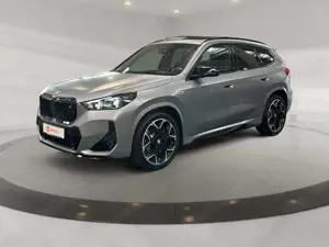 BMW X1 M35i xDrive Fahrassist+Pano+Wide+Cam+LED+Navi Bild 2