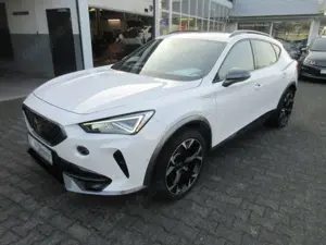 CUPRA Formentor VZ 1.4 e-Hybrid NAVI AHK PANORAMA KAMERA ACC ALU APS SITZHEIZUNG CLIMATRONIC