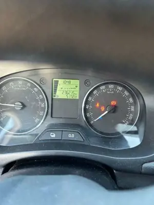 Skoda Roomster Roomster 1.6 TDI DPF Style PLUS EDITION Bild 4