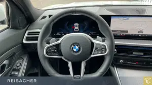 BMW 330 i A xDrive Tou M-Sport,M-Sport,AHK,AHK,Autom Bild 5