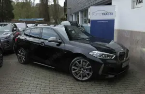 BMW 135 M135 i xDrive // Pano, Shz, H/K, Top!