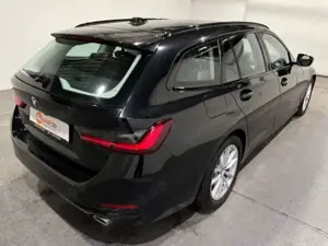 BMW 320 d Touring Automatik EU6d Navi LED ACC Virtual Cock Bild 3