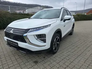 Mitsubishi Eclipse Cross Plug-in Hybrid BASIS 2.4 MIVEC 4WD